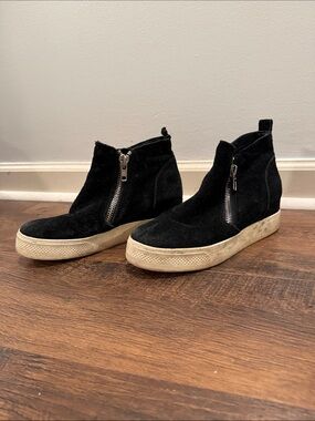 Steve Madden Black Suede Side-Zip Platform Ankle Booties